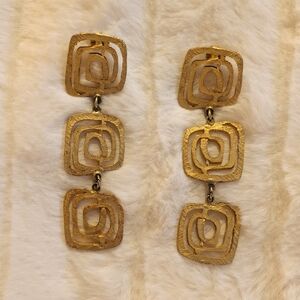 Vintage Statement 3 Tier Square Spiral Earrings